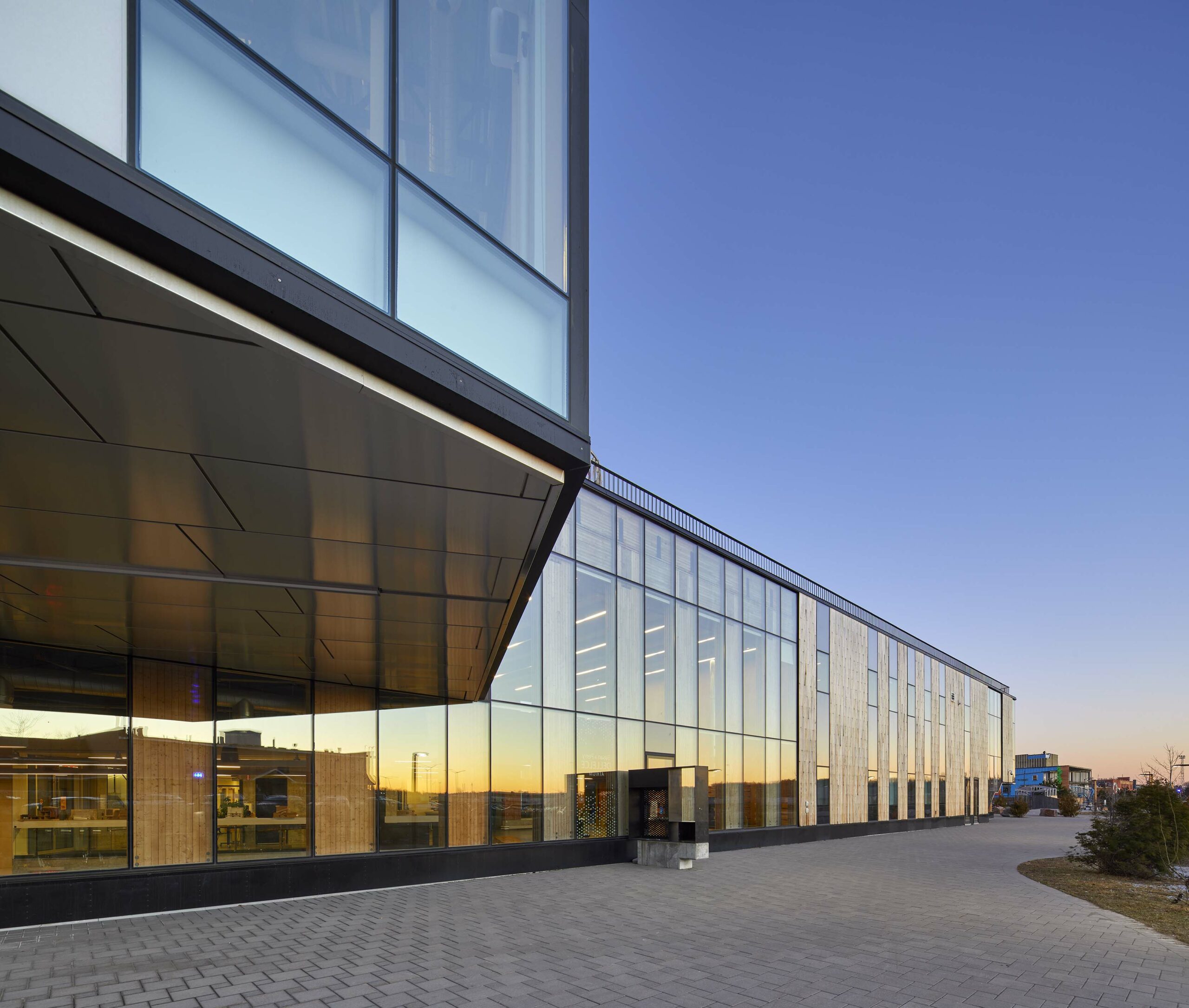 McEwen School of Architecture LaurentianU (48)