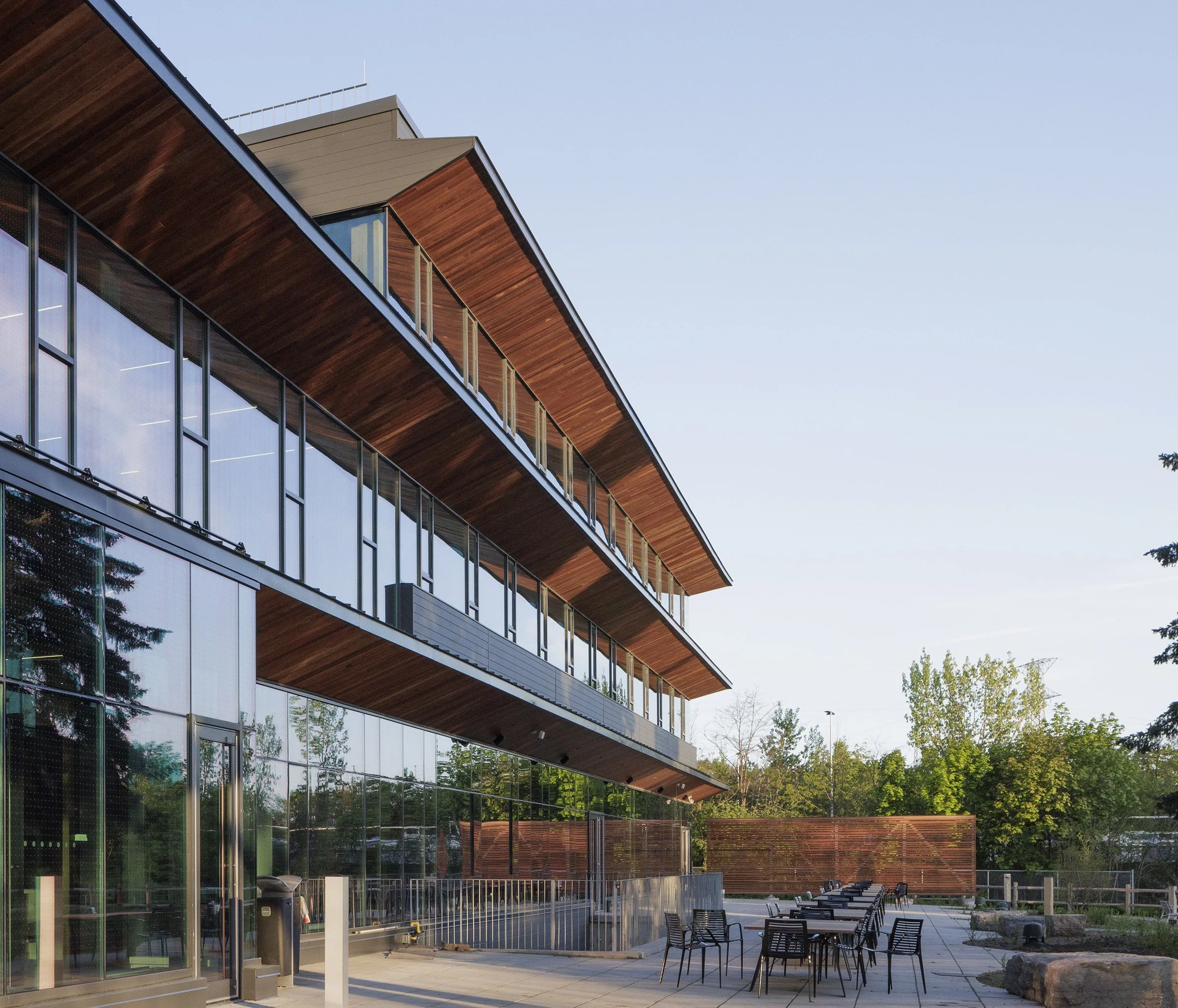 Ontario Secondary School Teachers Federation (OSSTF) New Headquarters and Multi-Tenant Commercial Building